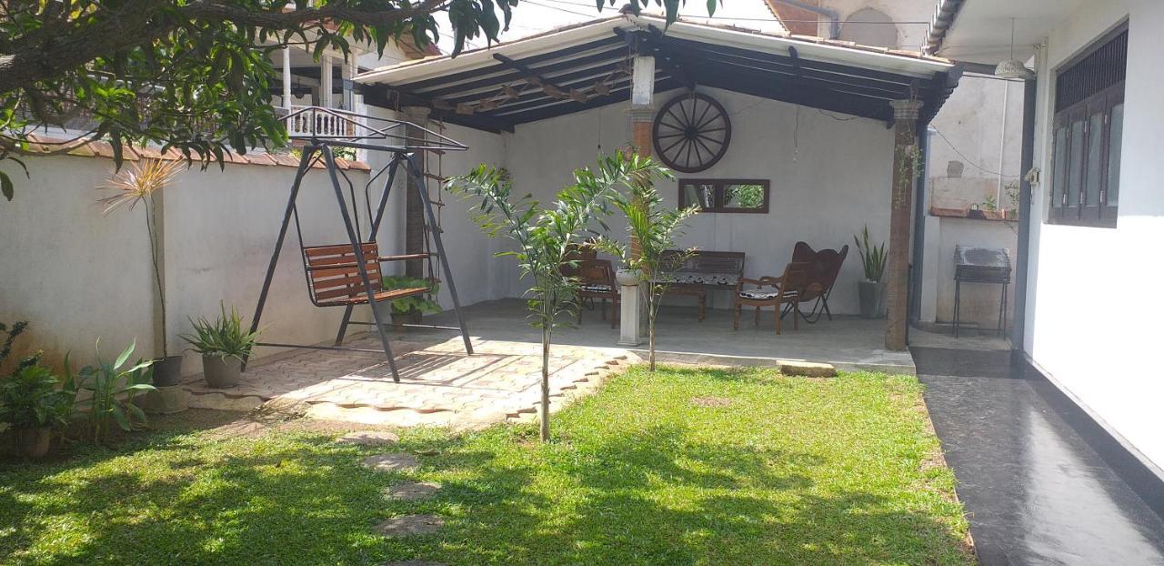 Villa No34 Hikkaduwa Exterior photo